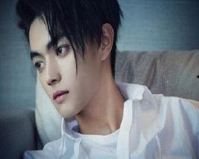 吃瓜娱乐圈许凯图片,帅气形象引热议 吃瓜娱乐圈许凯图片,帅气形象引热议